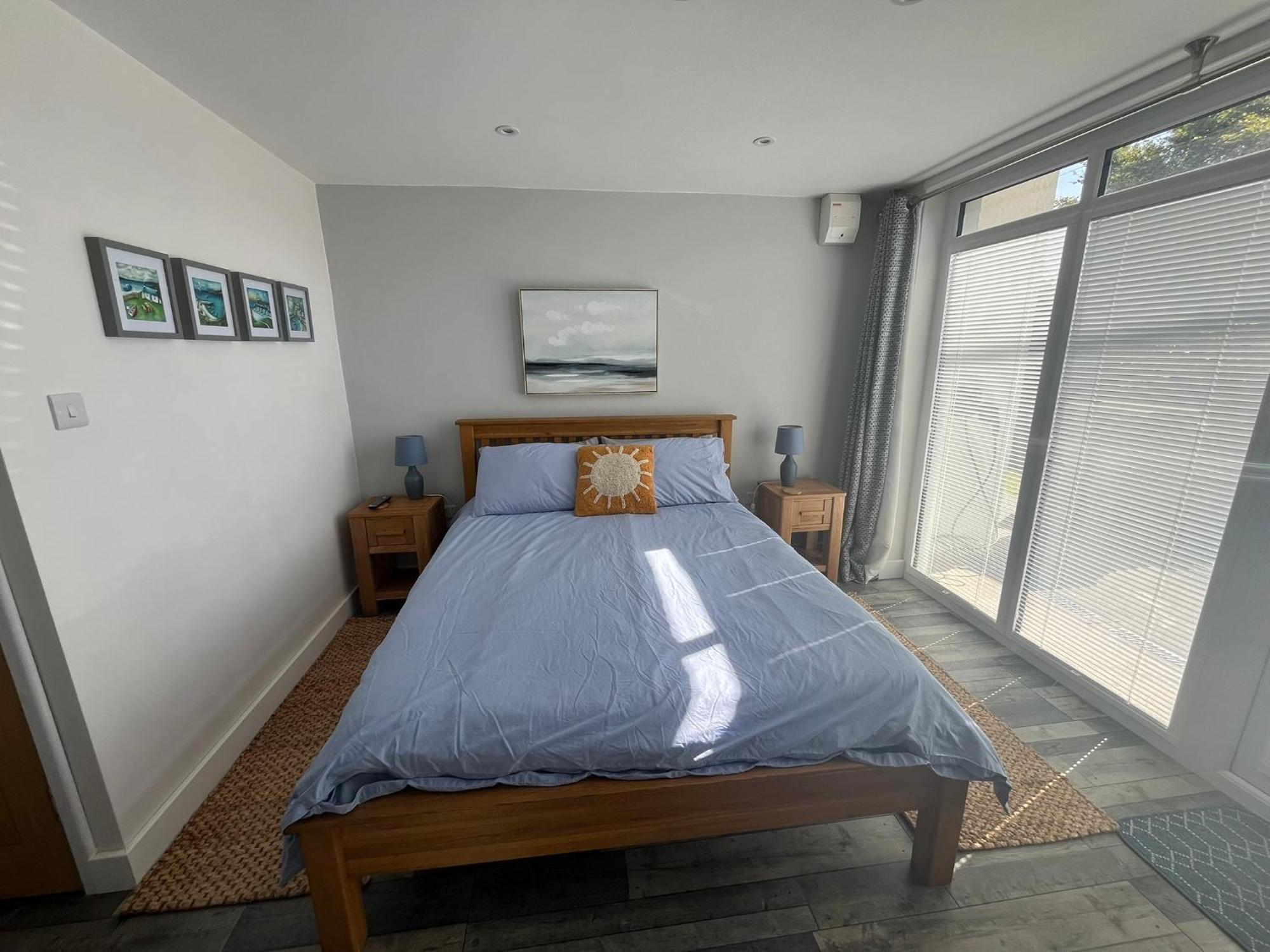 Entire Guest Suite In Four Mile Bridge, Rhoscolyn วัลเลย์ ภายนอก รูปภาพ